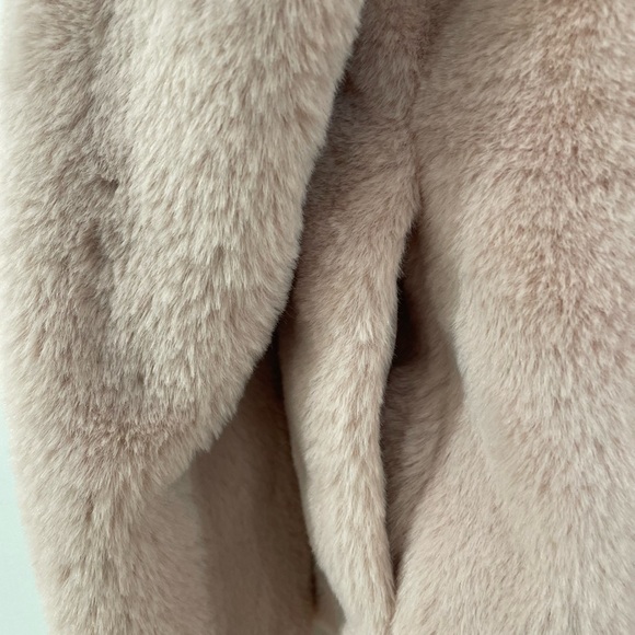 H&M Divided, Faux Fur, Jacket, size S, Cream - Picture 6 of 6